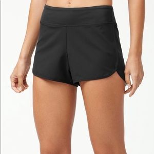 Tommy Bahama IslandActive® Solid Pull On Short (Lg)
